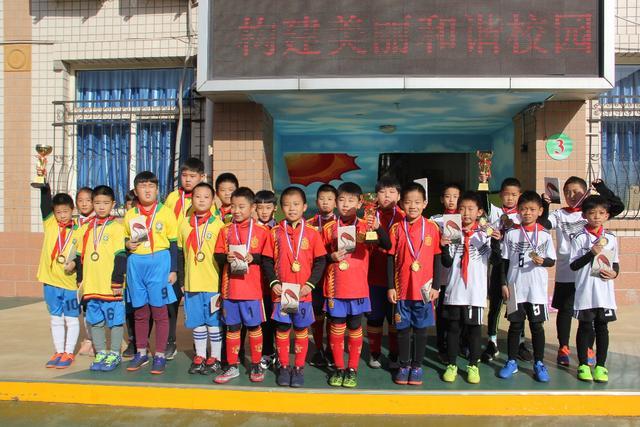 客场3比1力克河南 上海海港距榜首4分维系争冠希望